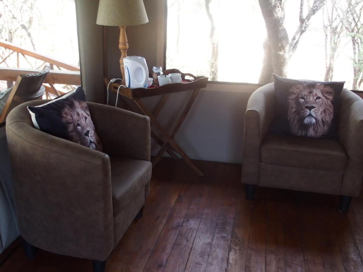 Lion Tree Top Lodge Guernsey Nature Reserve Extérieur photo